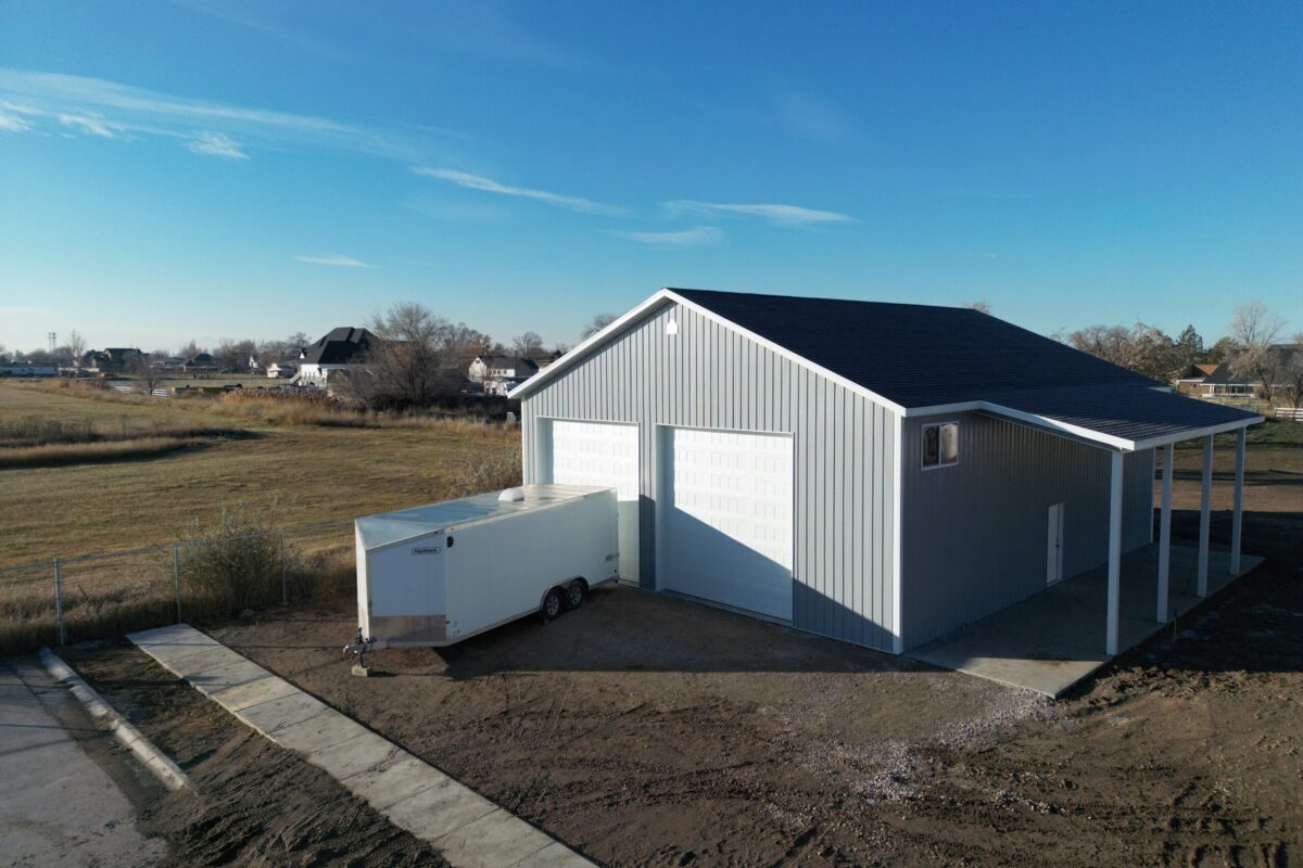 Scott and Alisa Larsen Pole Barn Building